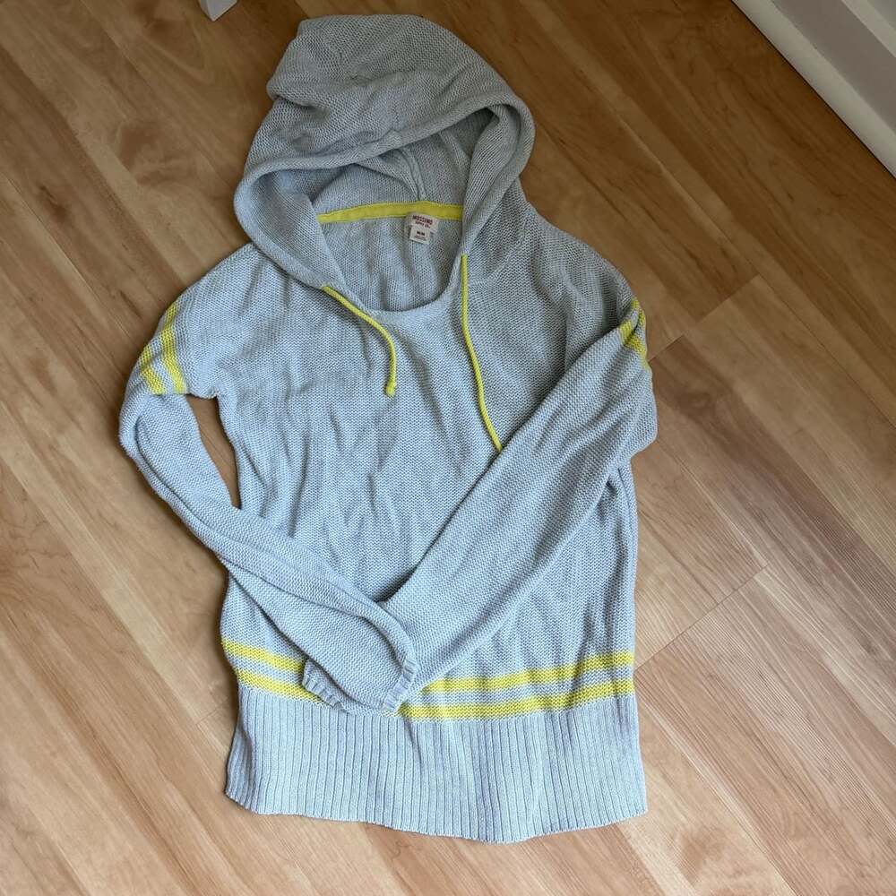 Mossimo supply 100% cotton hoodie - women’s M
